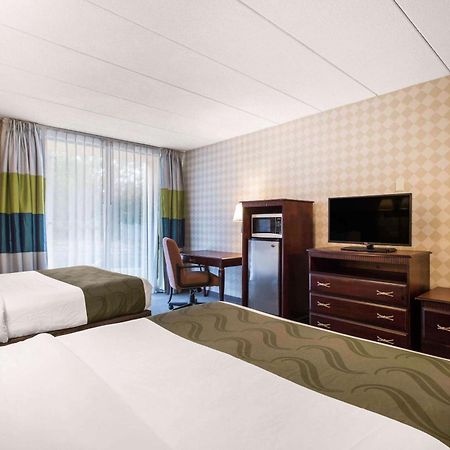 Quality Inn West Springfield Exteriér fotografie