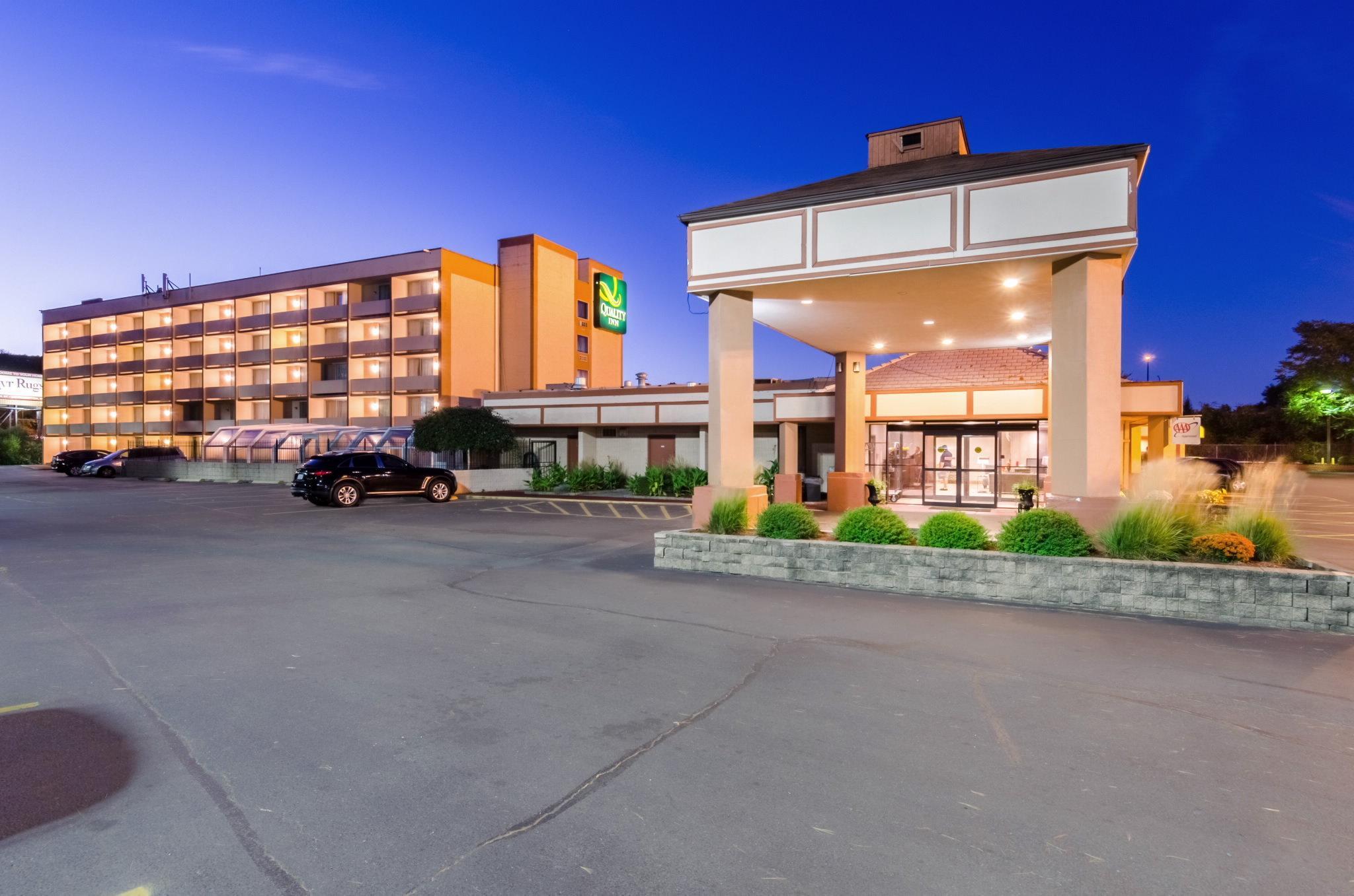 Quality Inn West Springfield Exteriér fotografie