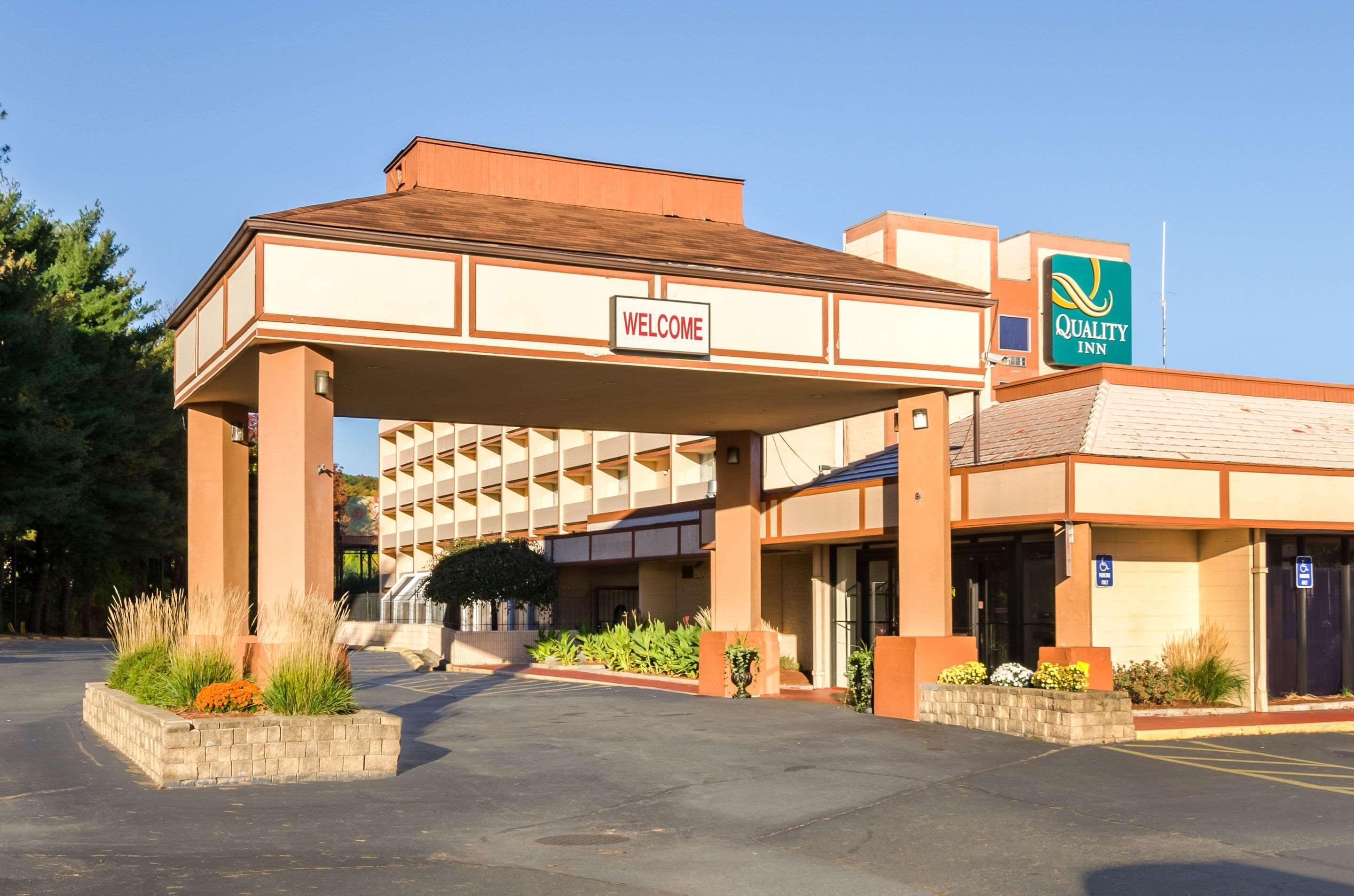 Quality Inn West Springfield Exteriér fotografie
